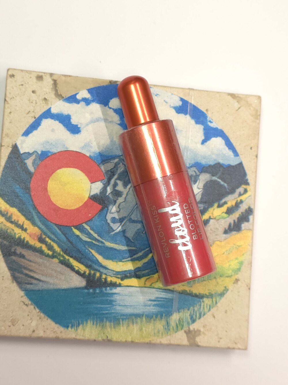 Revlon Kiss Cloud Blotted Lip Color - 008 Airy Scarlet